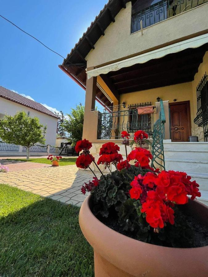 Villa Katerina Nea Kallikrateia Exterior foto